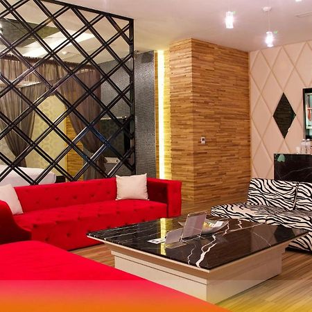 Wehome Motel Тайнань Экстерьер фото