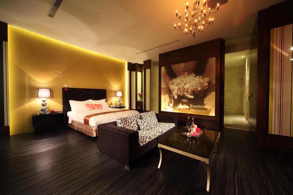 Wehome Motel Тайнань Экстерьер фото